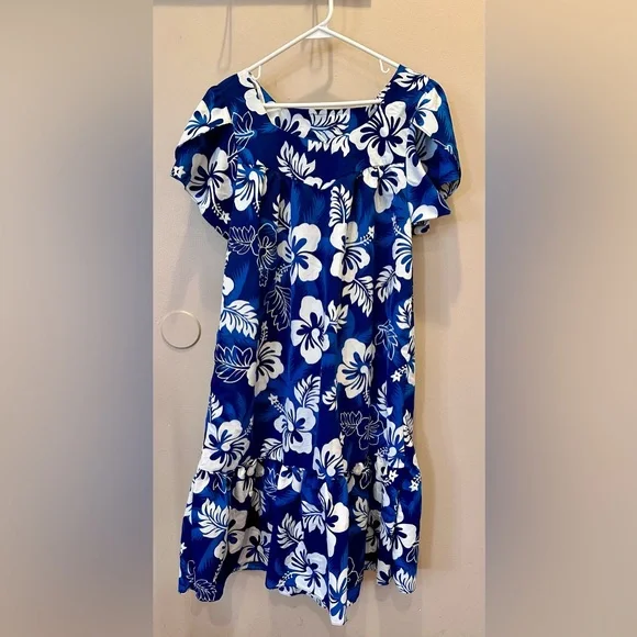 blue and white hawaiian dress Blue Hawaiian dress main image 0